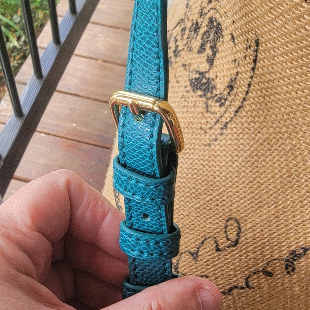Vera Bradley Tess Crossbody - Picture 6 of 16
